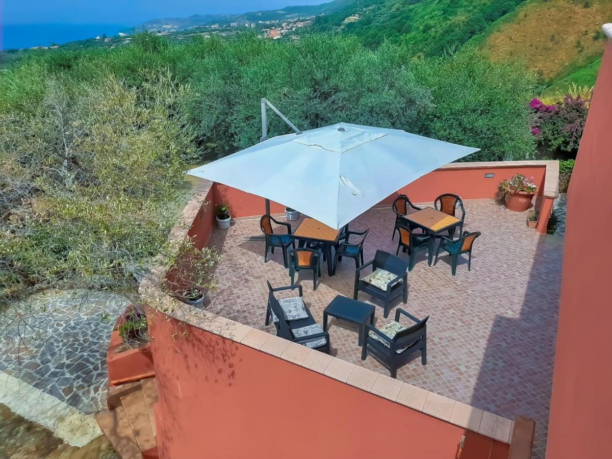 Locanda Adele Parghelia Exterior foto